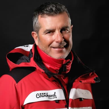 ROLAND DUMONT