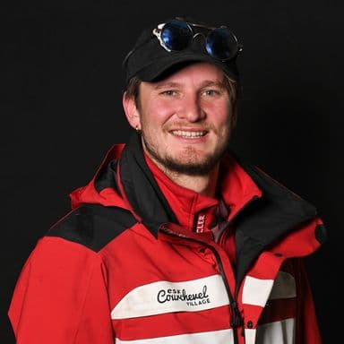 JAMES CARNE